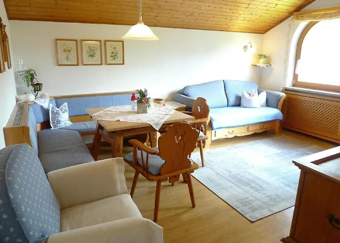 Haus Schmidberger Apartamento Schneizlreuth